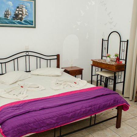 Yannis Pothoulakis Apartments Almirida Exteriör bild